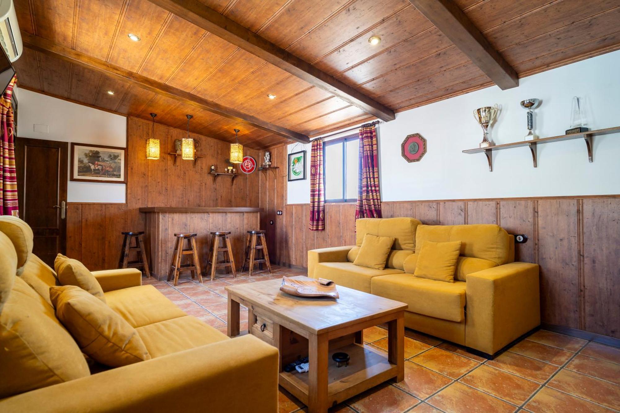 Casa Con Patio Y Terraza En Barrio Historico De La Villa, Junto Al Adarve Прієго-де-Кордова Екстер'єр фото