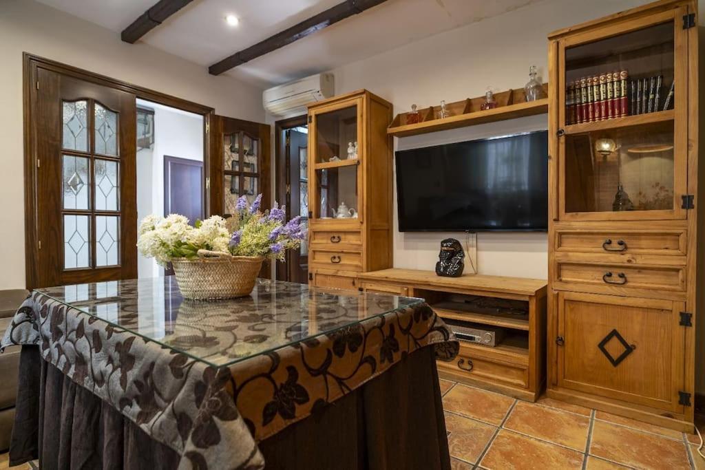 Casa Con Patio Y Terraza En Barrio Historico De La Villa, Junto Al Adarve Прієго-де-Кордова Екстер'єр фото